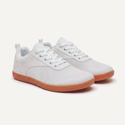 Ogni Vie in White, pair, front three-quarter view