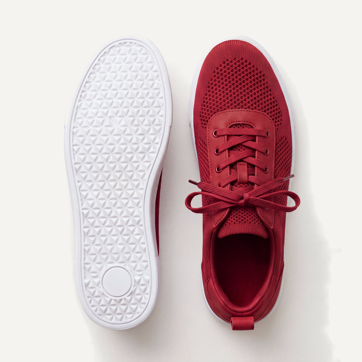 Ogni Vie in Wine Red, sole and top view
